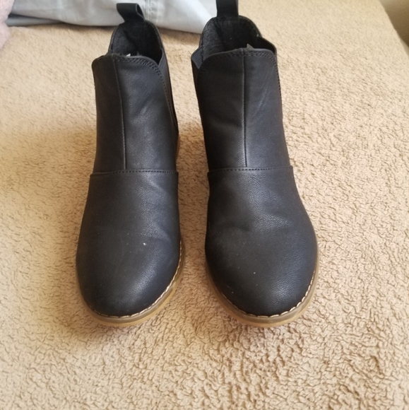Rocket Dog booties - Picture 1 of 5